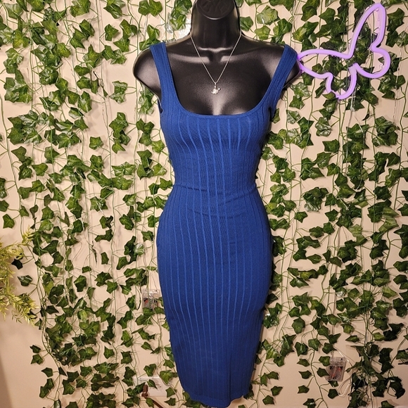 Windsor Dresses & Skirts - 💎Windsor Blue Dress💎